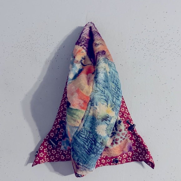 Johnny Was jacket with lots of printed designs. Detachable Hoddie NWOT - Picture 14 of 16